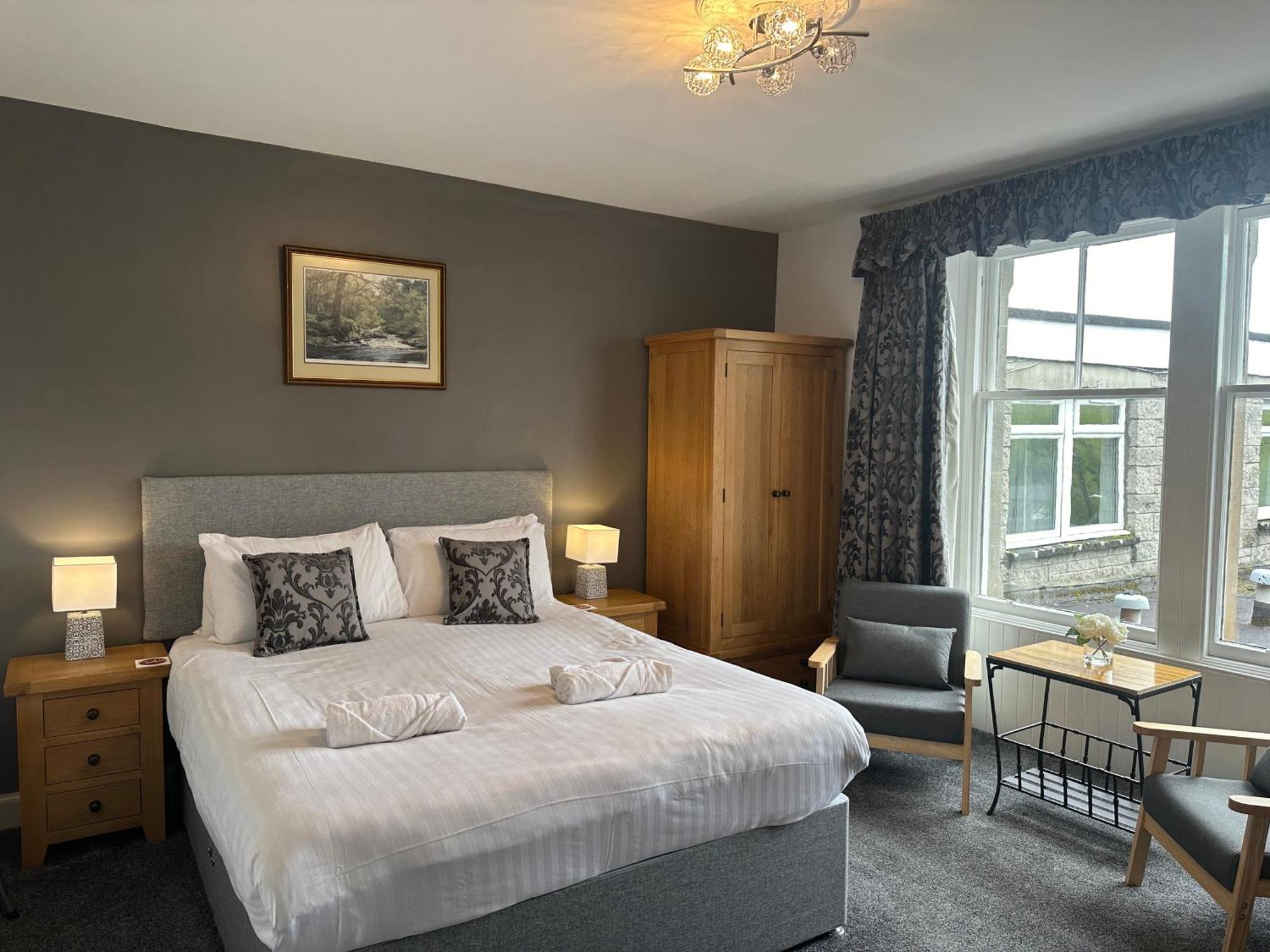 Craigvrack Hotel & Restaurant Pitlochry Exterior foto